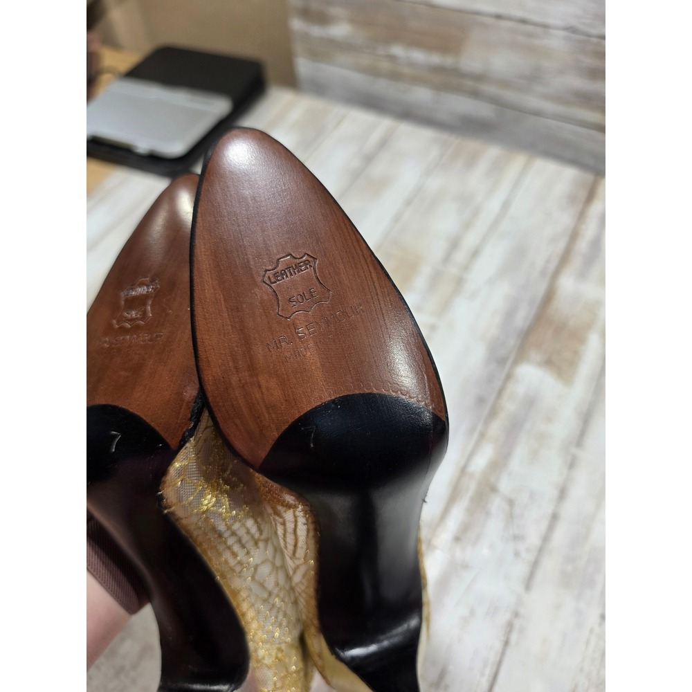 Stuart Weitzman Mr Seymour Gold Mesh Lace Pumps Heels 7W Vintage Made in Spain - Picture 4 of 12